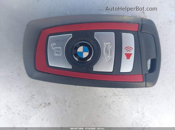 WBA8B9C52JEE82256 2018 BMW 3 SERIES Gray Vista del salpicadero