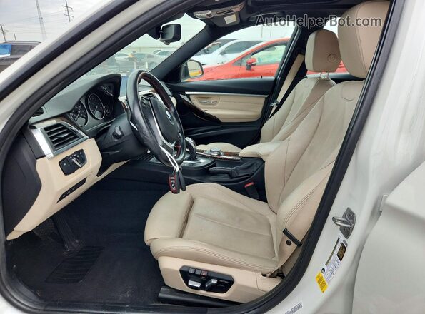 WBA8B9C56JEE81773 2018 BMW 3 SERIES White Front interior view