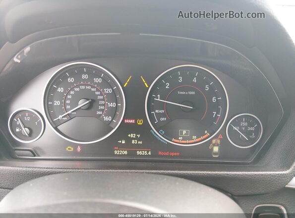 WBA8B9C59JK676832 2018 BMW 3 SERIES Gray Widok tylnych siedzeń