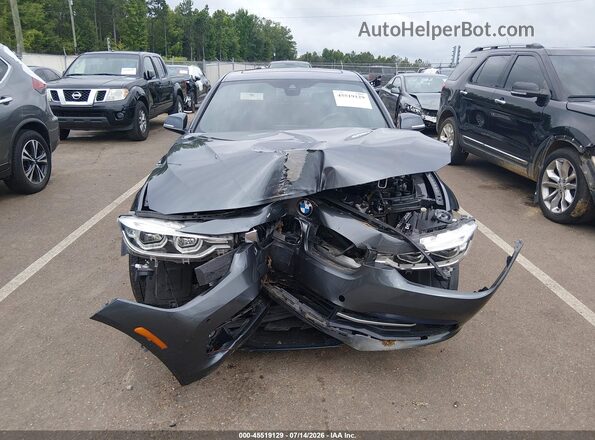 WBA8B9C59JK676832 2018 BMW 3 SERIES Gray Widok zestawu wskaźników