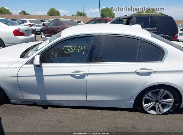 WBA8B9C5XJEE80948 2018 BMW 3 SERIES White Vista interior trasera