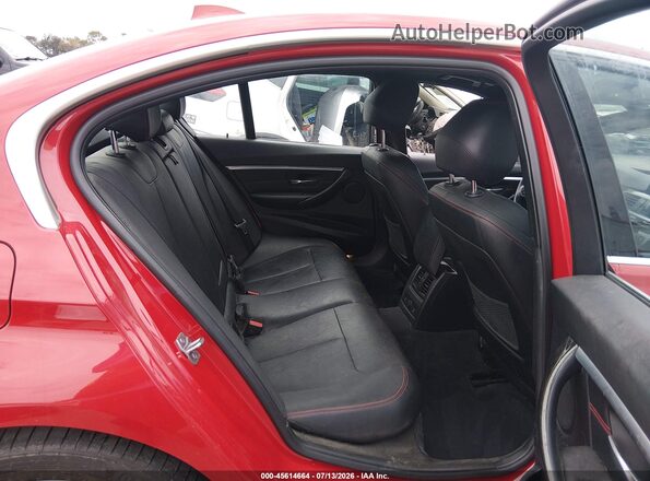 WBA8B9G32HNU52349 2017 BMW 3 SERIES Красный Вид наклейки с VIN-кодом