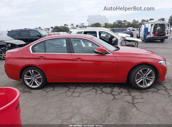 WBA8B9G32HNU52349 2017 BMW 3 SERIES Красный Вид задней части салона