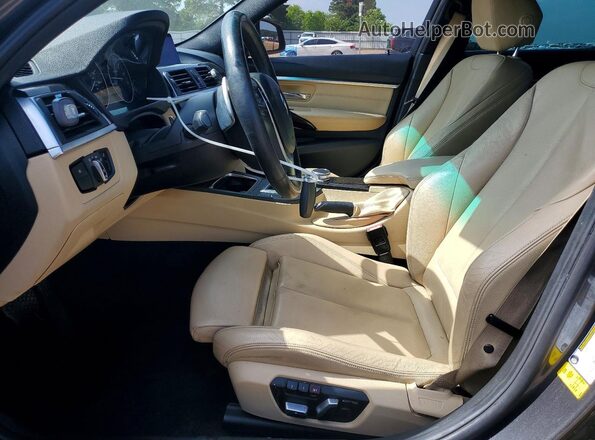 WBA8B9G35HNU54841 2022 BMW 3 SERIES Gray Front interior view