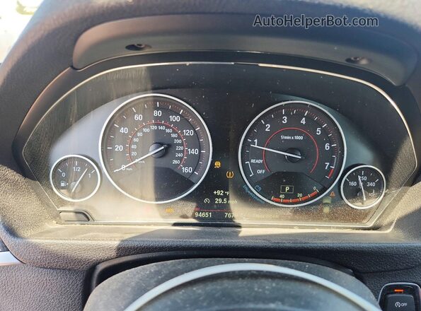 WBA8D9C50JEM34293 2018 BMW 3 SERIES Black Widok zestawu wskaźników