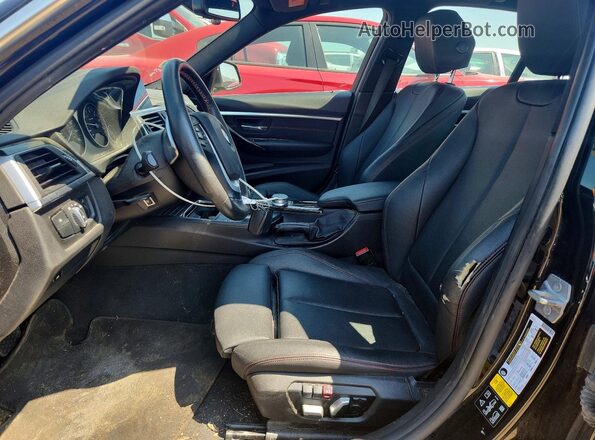 WBA8D9C50JEM34293 2018 BMW 3 SERIES Black Widok wnętrza z przodu