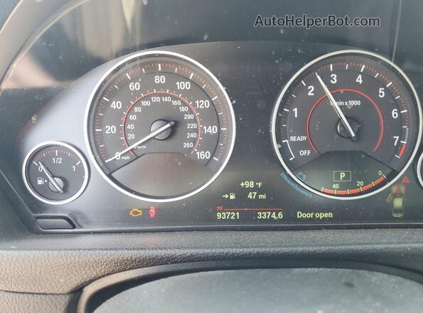 WBA8D9C55JA615560 2018 BMW 3 SERIES Gray Սարքավորումների վահանակի տեսք