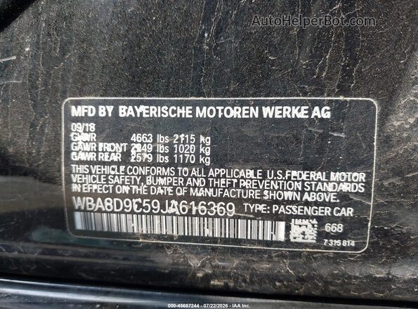 WBA8D9C59JA616369 2018 BMW 3 SERIES Black ძრავის განყოფილების ხედი