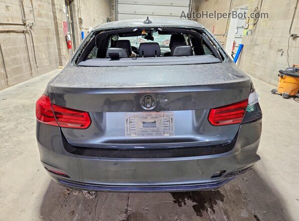 WBA8D9C59JEM33319 2018 BMW 3 SERIES Gray Вид ззаду