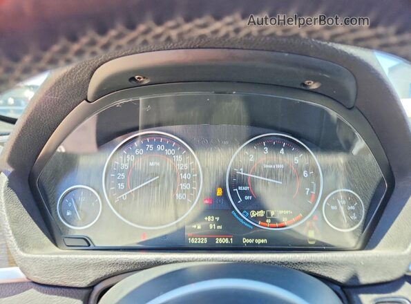 WBA8D9C5XJA013348 2018 BMW 3 SERIES Silver Սարքավորումների վահանակի տեսք