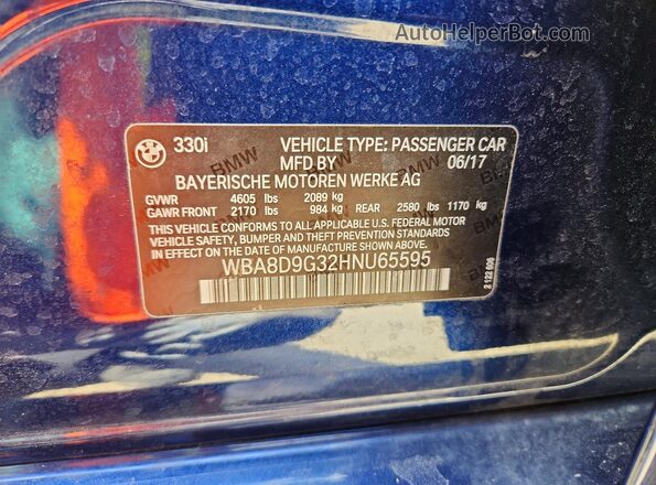 WBA8D9G32HNU65595 2017 BMW 3 SERIES Blue Vista del compartimento del motor
