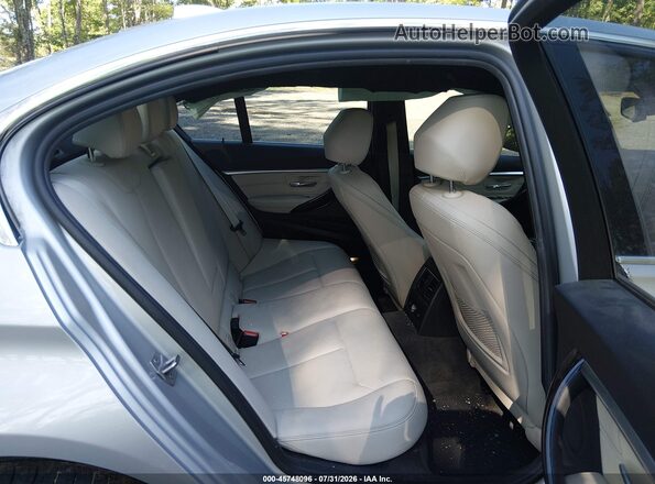 WBA8D9G50HNU59487 2017 BMW 3 SERIES Серебряный Вид наклейки с VIN-кодом