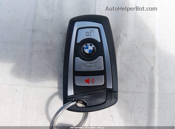 WBA8E1C30HA029680 2017 BMW 3 SERIES Gray Vista del salpicadero