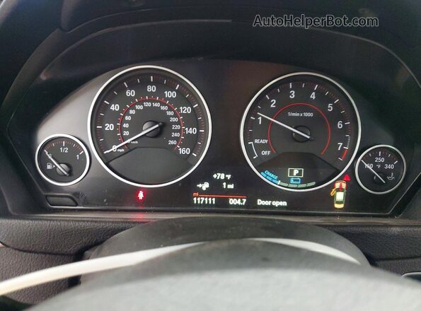 WBA8E1C52JA178048 2018 BMW 3 SERIES Black Սարքավորումների վահանակի տեսք