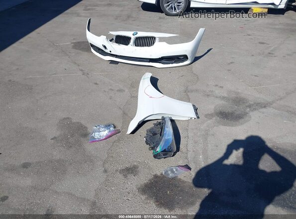 WBA8E1G36HNU18603 2017 BMW 3 SERIES White Առջևի վահանակի տեսք