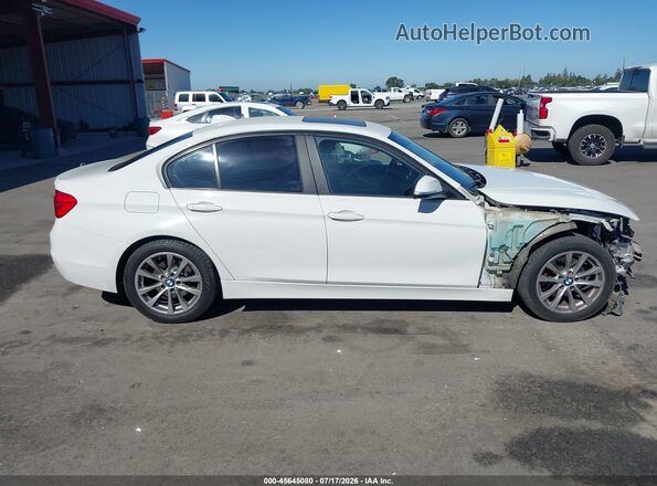 WBA8E1G36HNU18603 2017 BMW 3 SERIES White Սալոնի հետևի տեսք