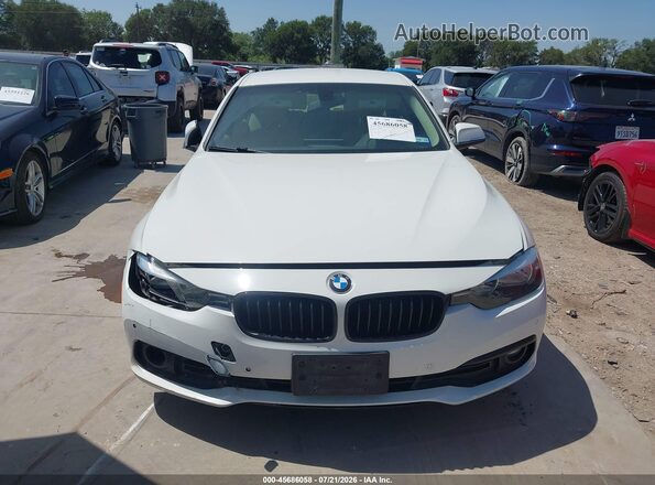 WBA8E1G55GNT37043 2016 BMW 3 SERIES White Вид щитка приладів