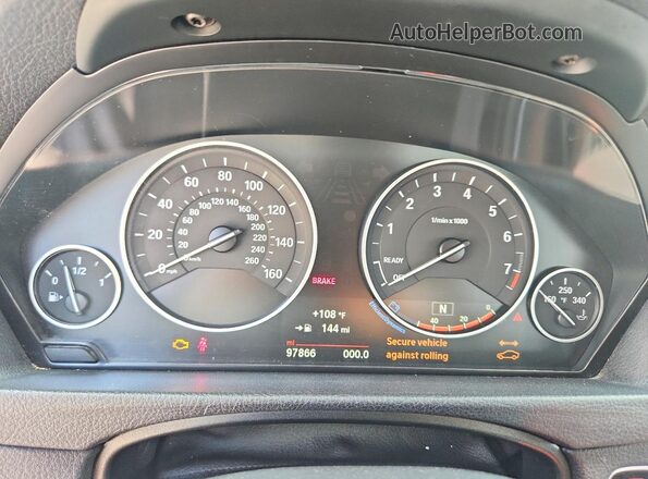 WBA8E1G55HNU12972 2017 BMW 3 SERIES Gray ხელსაწყოთა პანელის ხედი
