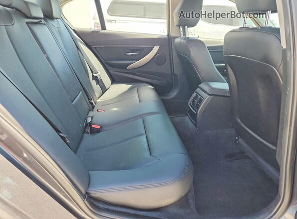 WBA8E1G55HNU12972 2017 BMW 3 SERIES Gray უკანა სავარძლების ხედი