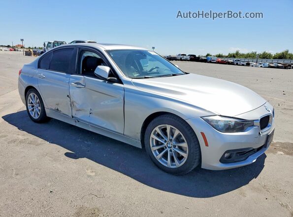 WBA8E1G56HNU14875 2017 BMW 3 SERIES Silver Przód prawy