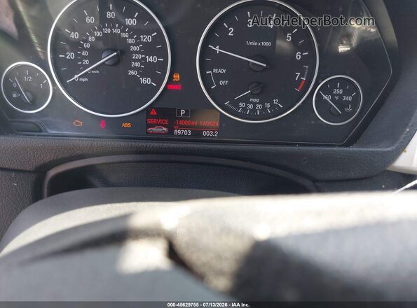 WBA8E1G57HNU14044 2017 BMW 3 SERIES Black Vista de los asientos traseros