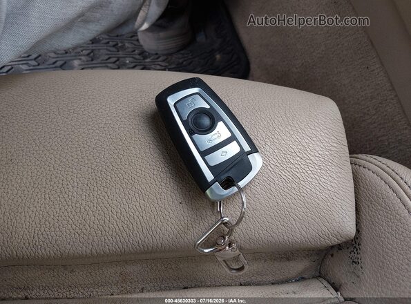 WBA8E3G50GNU02151 2016 BMW 3 SERIES Silver წინა პანელის ხედი