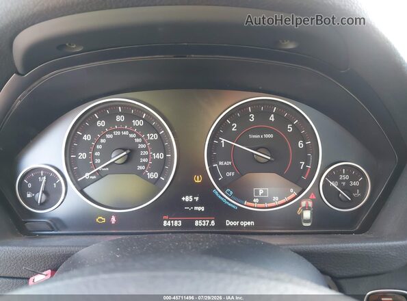 WBA8E3G56GNT26435 2016 BMW 3 SERIES Red Vista de los asientos traseros