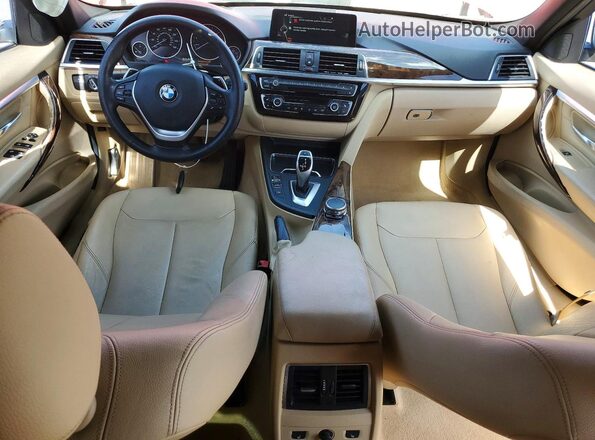WBA8E3G57GNT26119 2016 BMW 3 SERIES Red Widok deski rozdzielczej