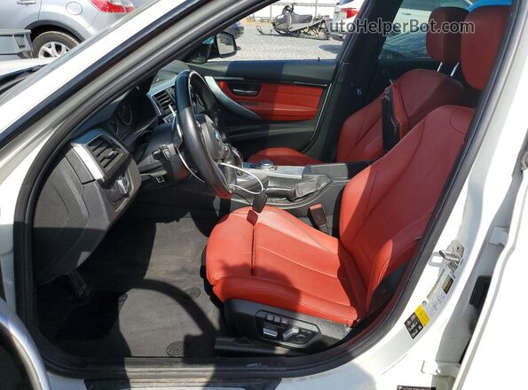 WBA8E3G58GNT79296 2016 BMW 3 SERIES Белый Вид салона спереди