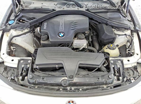 WBA8E5G50HNU41545 2017 BMW 3 SERIES White Vista interior trasera