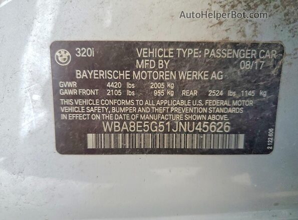 WBA8E5G51JNU45626 2018 BMW 3 SERIES Silver ძრავის განყოფილების ხედი