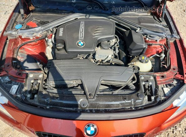 WBA8E5G56JNU46271 2018 BMW 3 SERIES Orange Vista interior trasera
