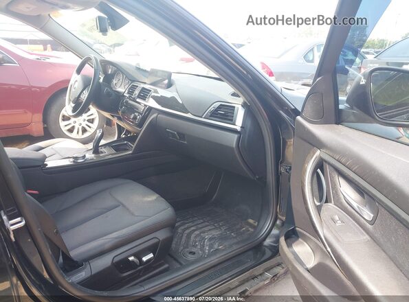 WBA8E5G56JNV02113 2018 BMW 3 SERIES Black Սալոնի դիմացի տեսք