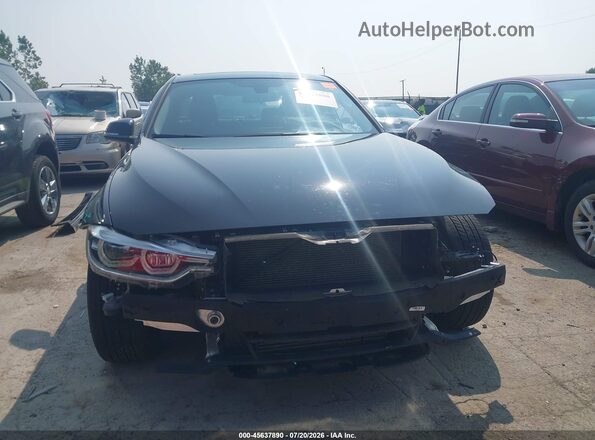 WBA8E5G56JNV02113 2018 BMW 3 SERIES Black Սալոնի հետևի տեսք