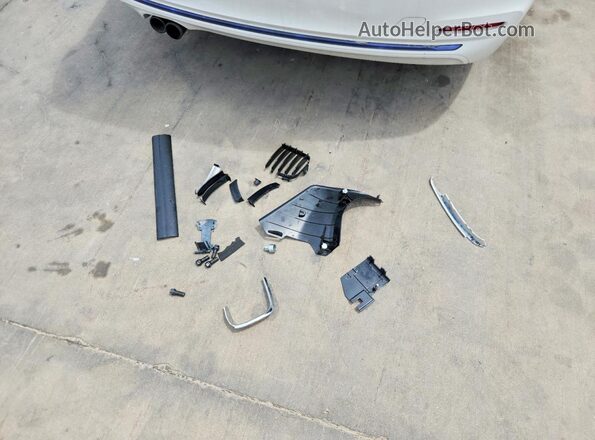 WBA8E9C5XGK643659 2016 BMW 3 SERIES White Շարժիչի բաժամունքի տեսք