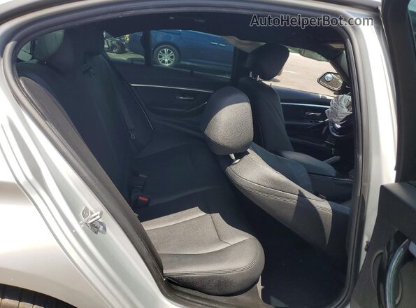 WBA8E9G56GNT85259 2016 BMW 3 SERIES Silver Widok tylnych siedzeń