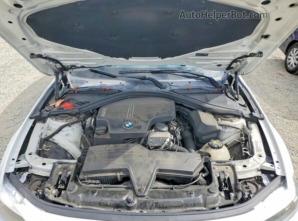 WBA8E9G57GNT44798 2016 BMW 3 SERIES White Widok wnętrza z tyłu