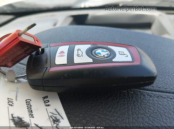 WBA8F1C55JK898371 2018 BMW 3 SERIES White Dashboard view