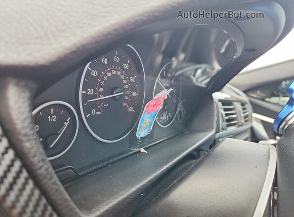 WBA8Z5C50GGS38247 2016 BMW 3 SERIES Black Вид щитка приладів