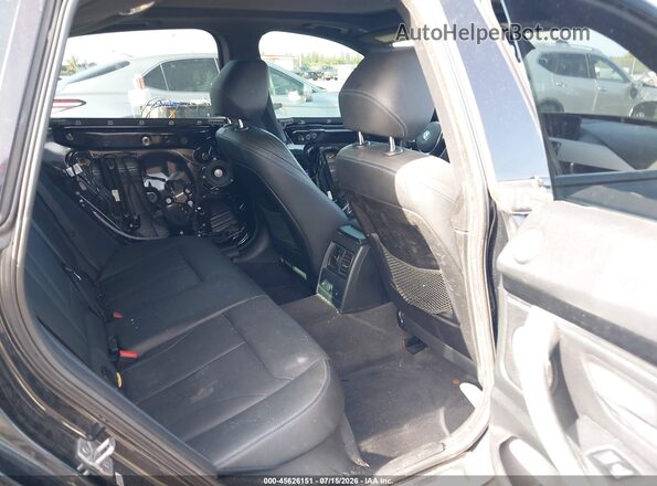 WBA8Z9C38HG826646 2017 BMW 3 SERIES Черный Вид наклейки с VIN-кодом