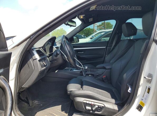 WBA8Z9C55JB220368 2018 BMW 3 SERIES White Вид салону спереду
