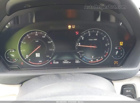 WBA8Z9C58JB219957 2018 BMW 3 SERIES Blue უკანა სავარძლების ხედი