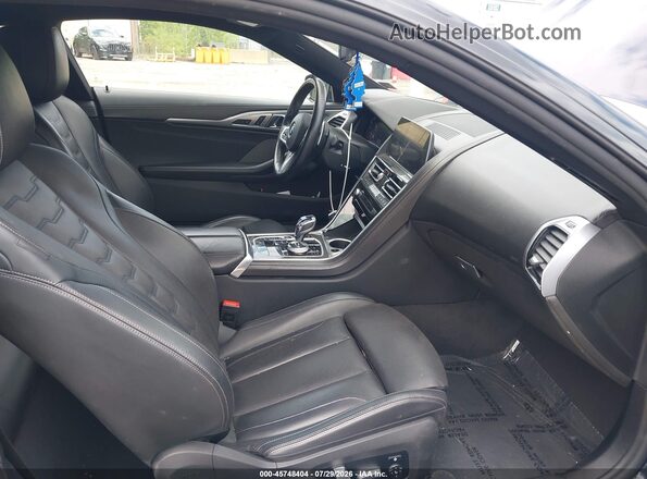 WBABC4C00MCF01946 2021 BMW M8 Black Вид салону спереду