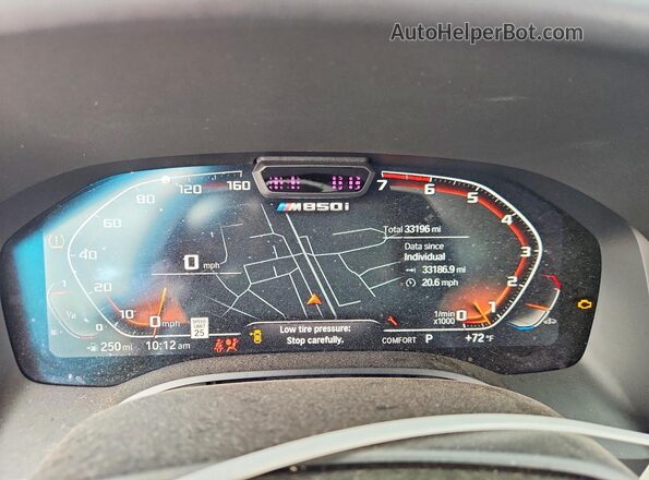 WBABC4C03RCR37470 2024 BMW M8 White Vista del cuadro de instrumentos