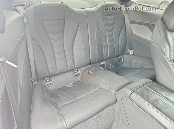 WBABC4C03RCR37470 2024 BMW M8 White Vista de los asientos traseros
