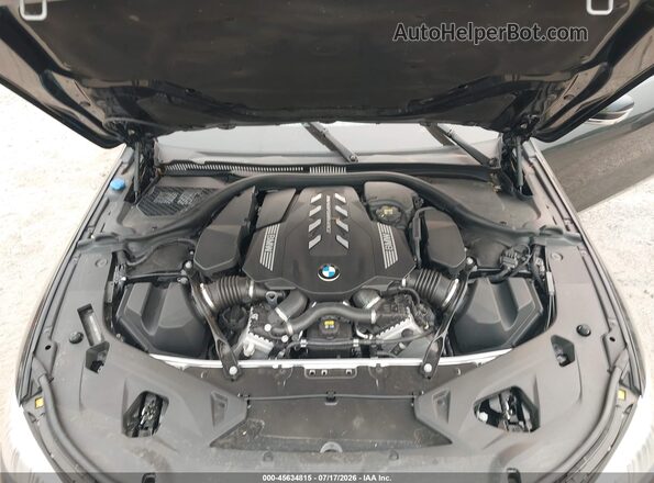 WBAFY4C08MCF96257 2021 BMW M8 Black Вид ззаду