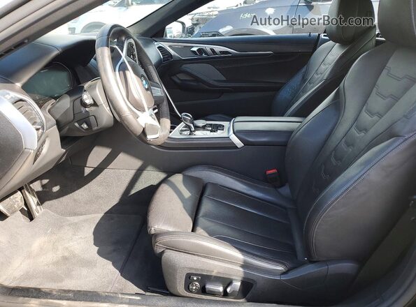 WBAFY4C50KBX39214 2019 BMW M8 Blue Вид салону спереду