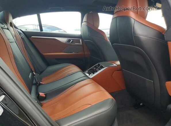 WBAGV4C07SCS48554 2025 BMW 8 SERIES Черный Вид задних сидений