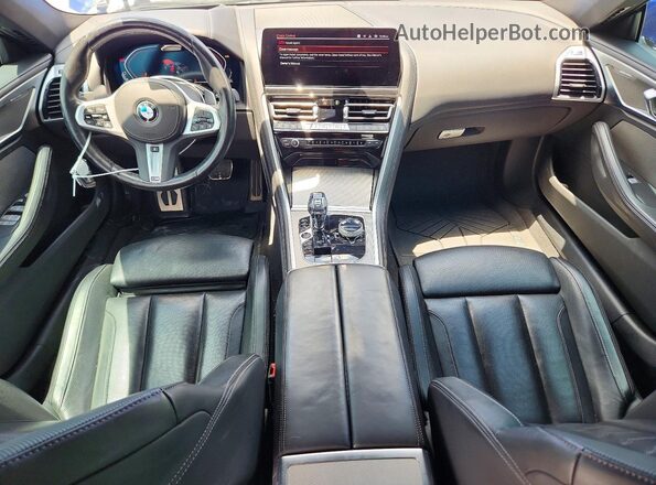 WBAGV4C0XPCM28649 2023 BMW 8 SERIES Синий Вид панели приборов