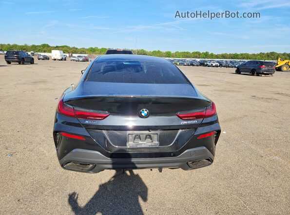 WBAGV8C00NCH86012 2022 BMW M8 Black Rear view